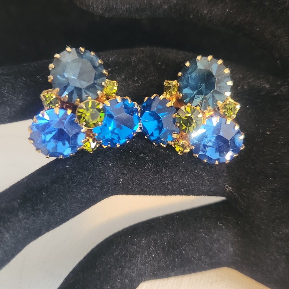 Blue Lime Green Rhinestone Cluster Clip On Earrings Gold‎ Tone Mid Century